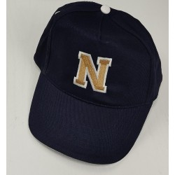GORRA CON INICIAL BORDADA